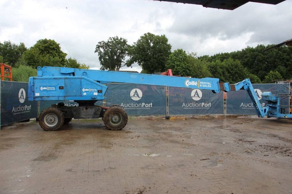 Telescopic boom lift Aichi SP21AJ Diesel 2007
