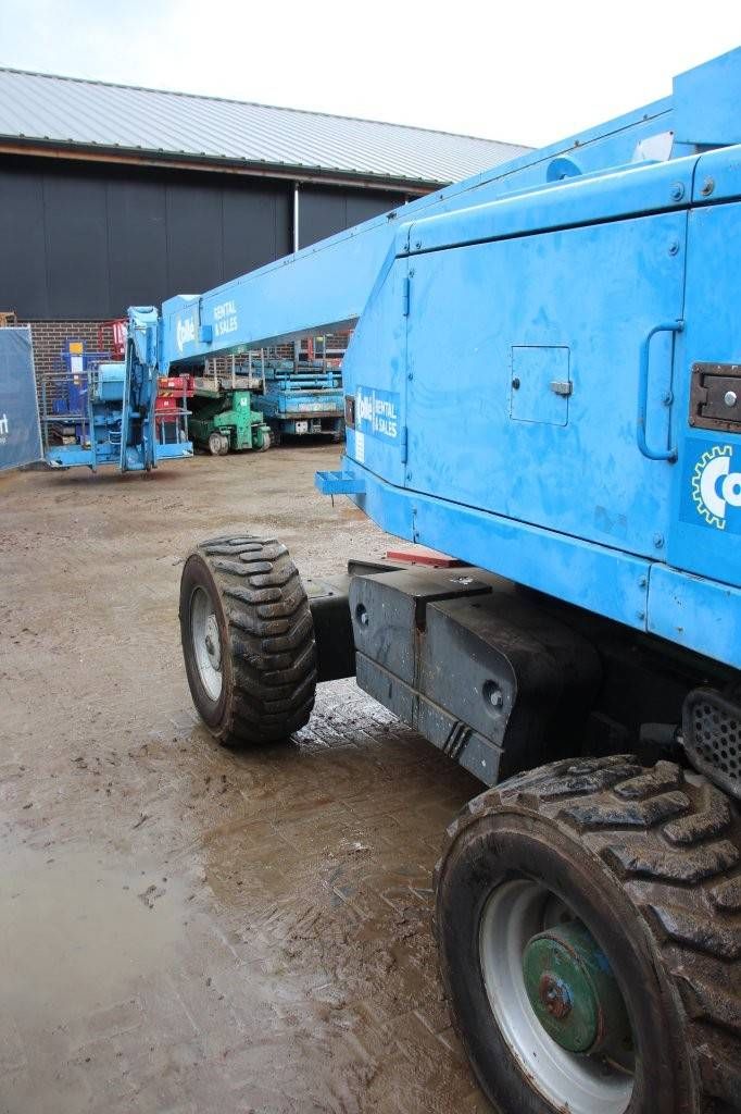 Telescopic boom lift Aichi SP21AJ Diesel 2007