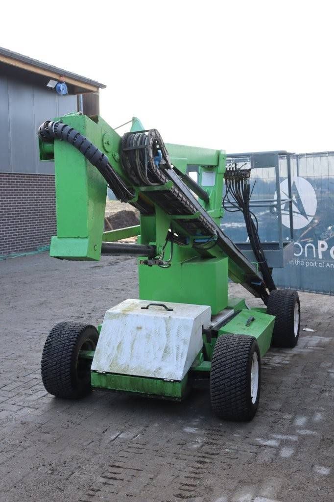 Knikarmhoogwerker Niftylift HR12-NDE Elektrisch 12.2m 1996
