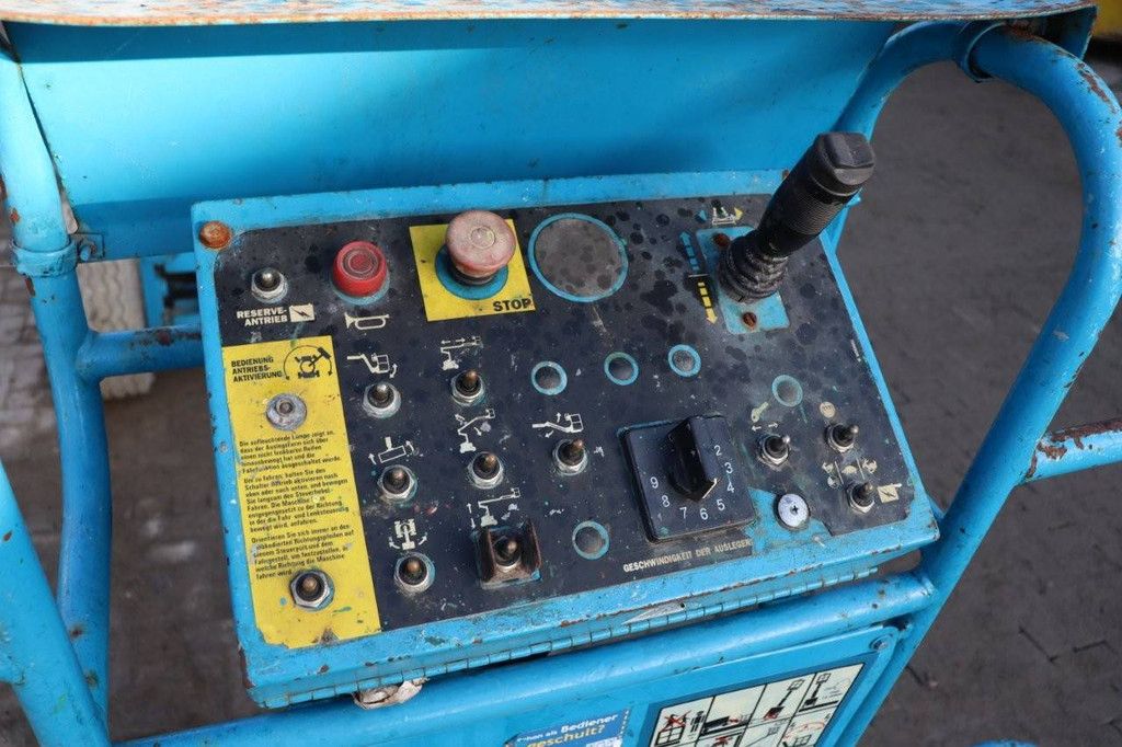 Genie Z-34 Electric Telescopic Boom Lift 12.52m 2001
