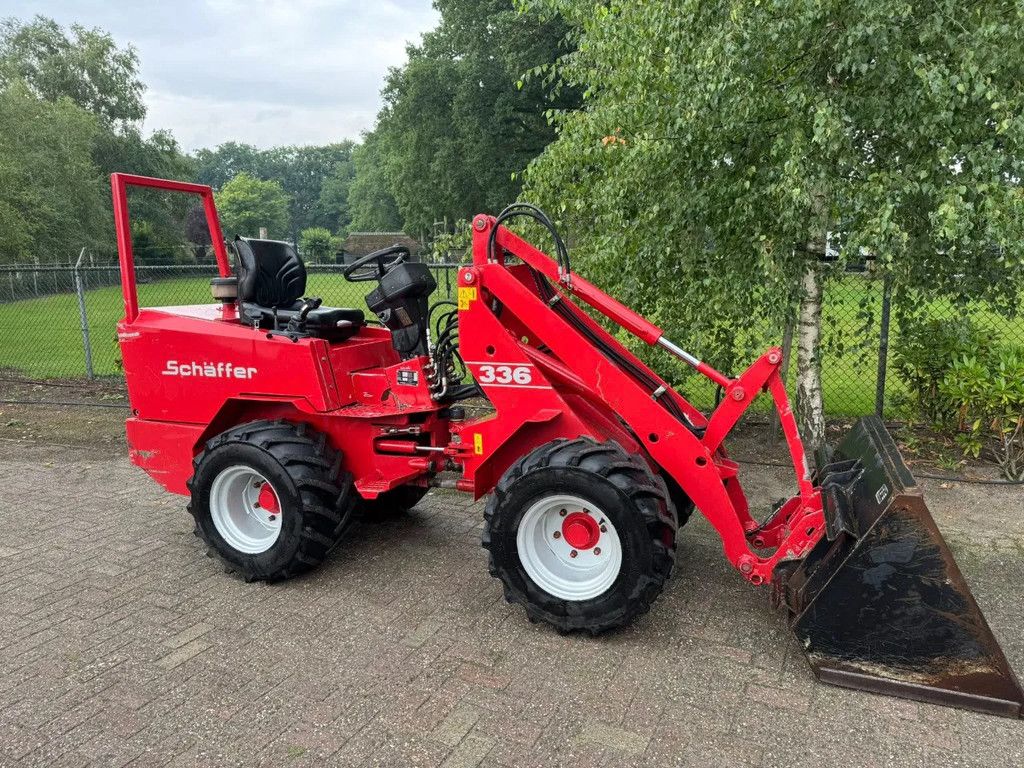 Schäffer 336 shovel loader
