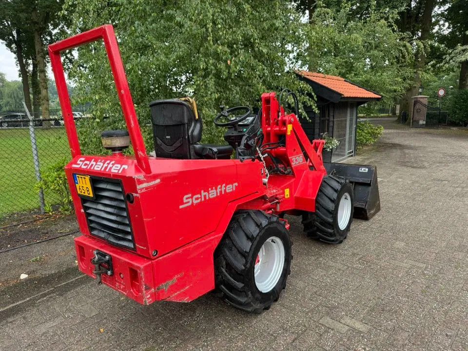 Schäffer 336 shovel loader