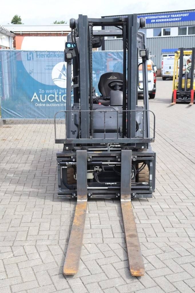 Forklift Linde E30L-01 Electric 3000kg 2018