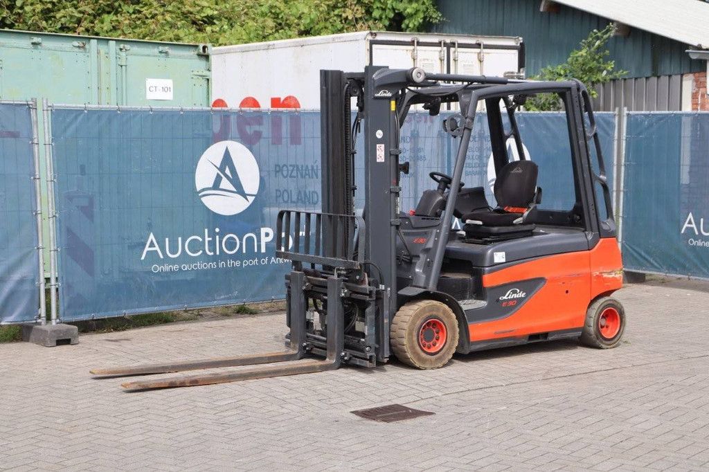 Forklift Linde E30L-01 Electric 3000kg 2018