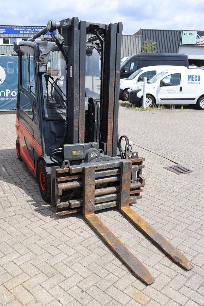 Forklift Linde E30L-01 Electric 3000kg 2012