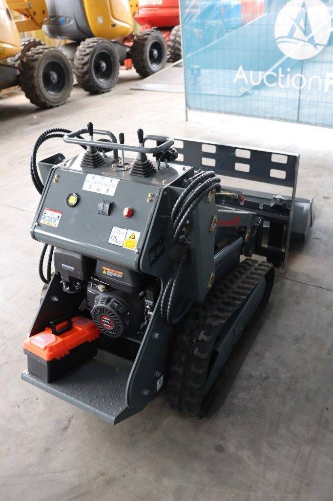 Skidsteer Mammut T330XL Petrol 2024 New