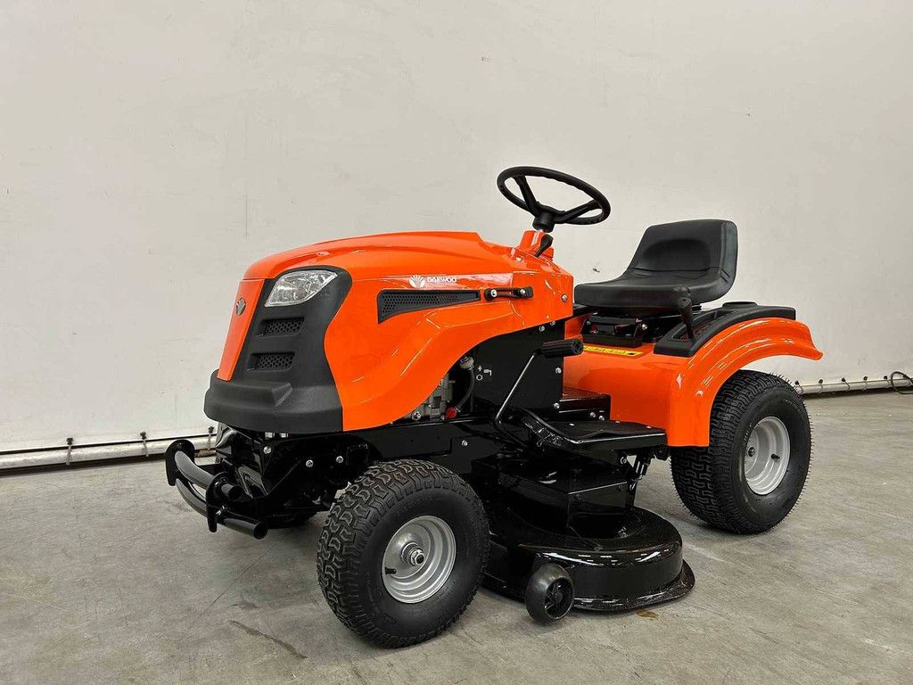 Daewoo DA1066HX Petrol 19hp Riding Mower 2024 New