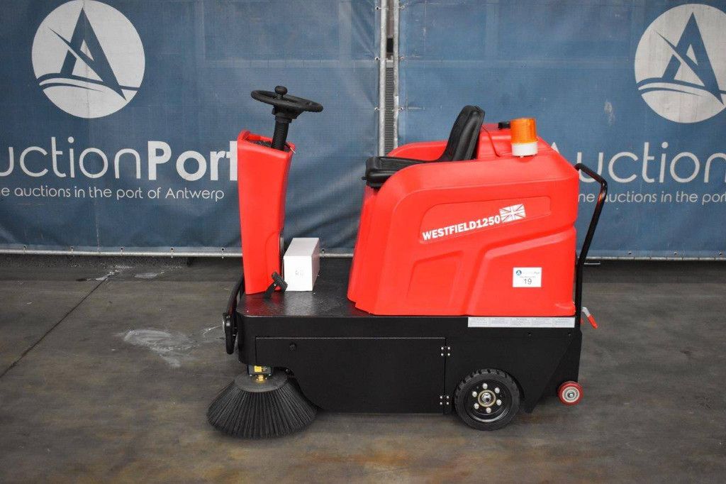 Westfield 1250 Electric Sweeper New