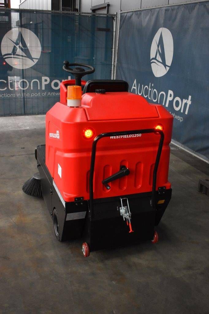 Westfield 1250 Electric Sweeper New