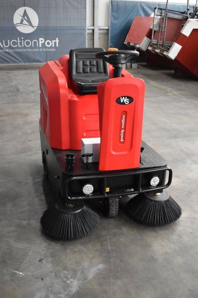 Westfield 1250 Electric Sweeper New