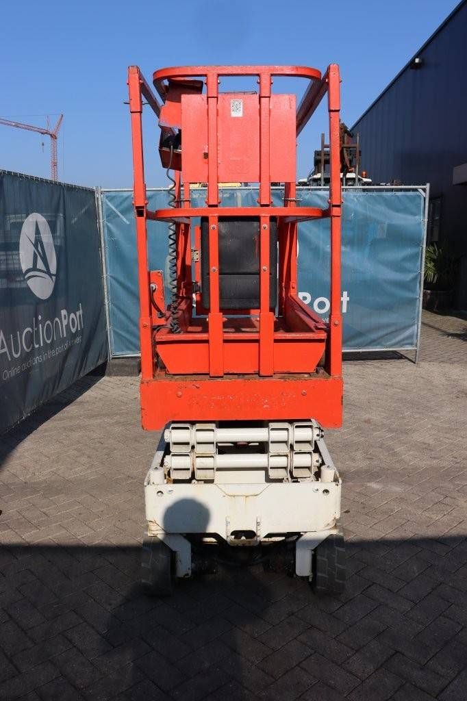 Scissor lift Genie GS1532 Electric 6.4m 2014