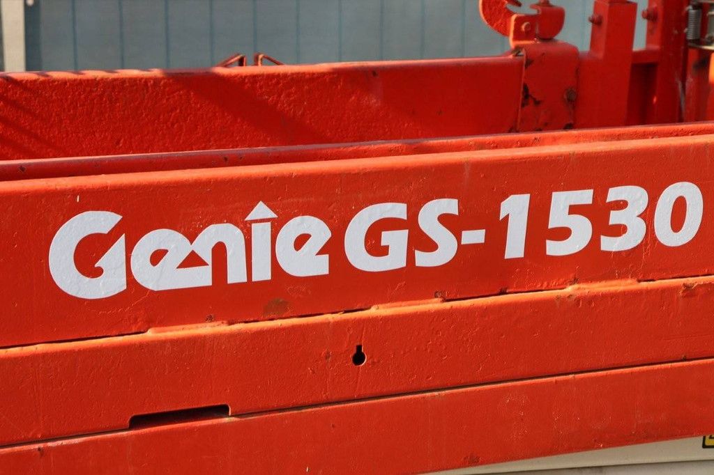 Scissor lift Genie GS1532 Electric 6.4m 2014