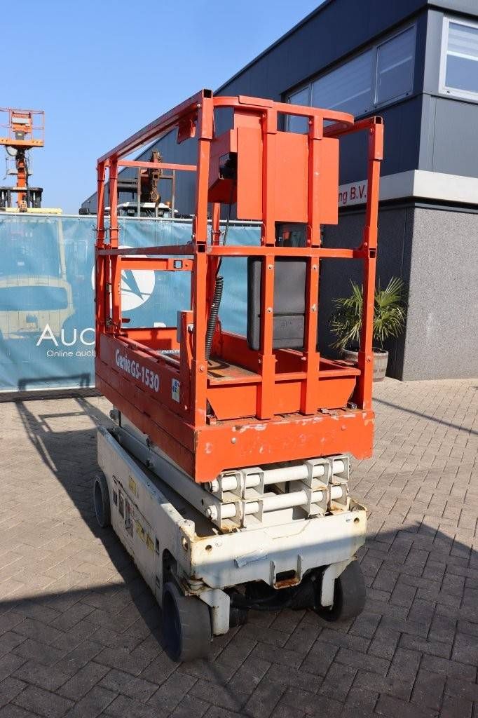 Scissor lift Genie GS1532 Electric 6.4m 2014