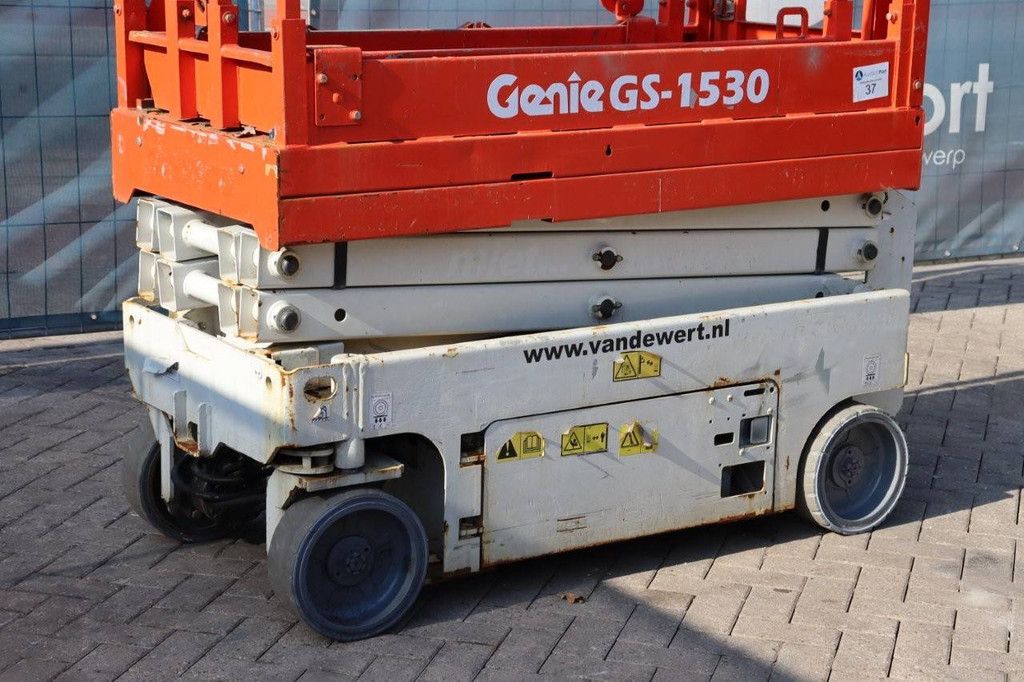Scissor lift Genie GS1532 Electric 6.4m 2014