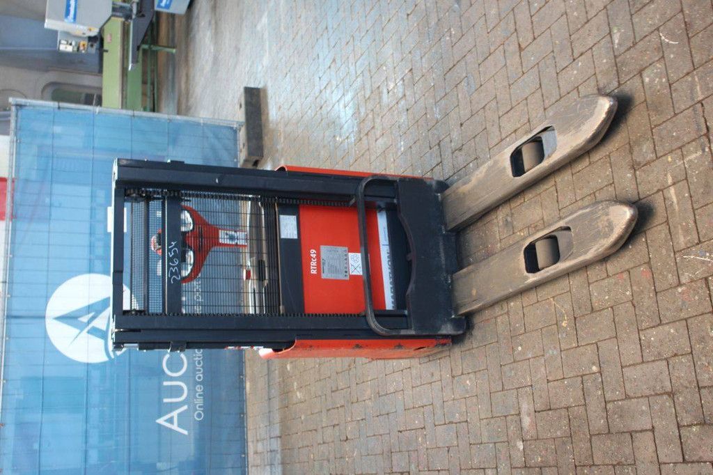 Stapelaar Linde L12 Elektrisch 1200kg 2.0m 2015