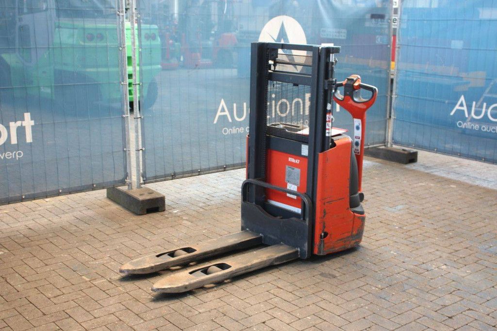 Stapelaar Linde L12 Elektrisch 1200kg 2.0m 2015