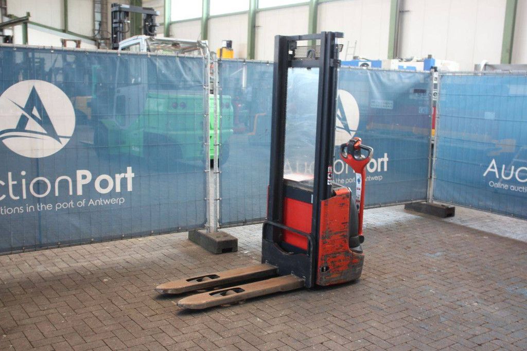 Stapelaar Linde L12 Elektrisch 1200kg 2.53m 2017