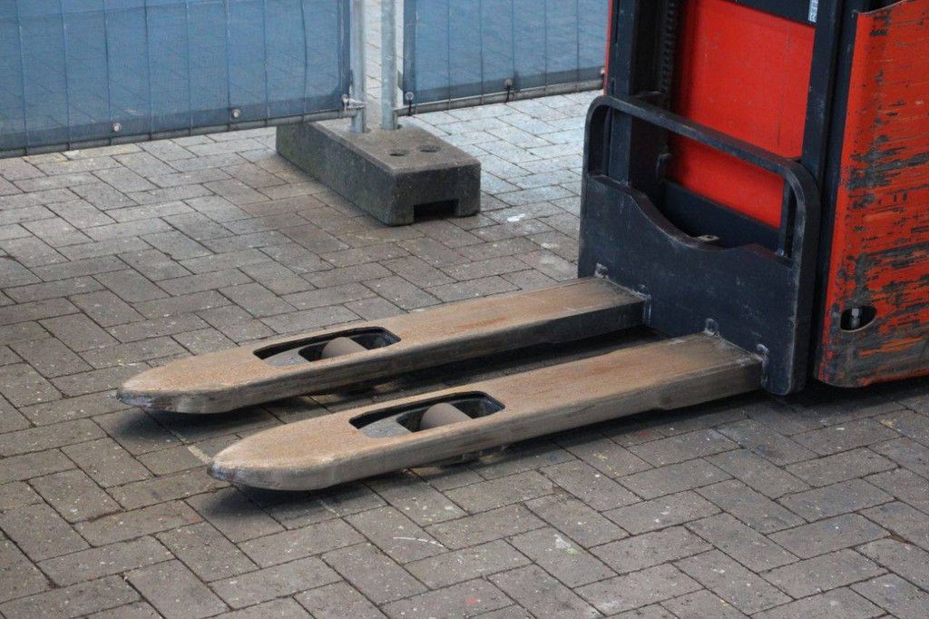 Stapelaar Linde L12 Elektrisch 1200kg 2.53m 2017