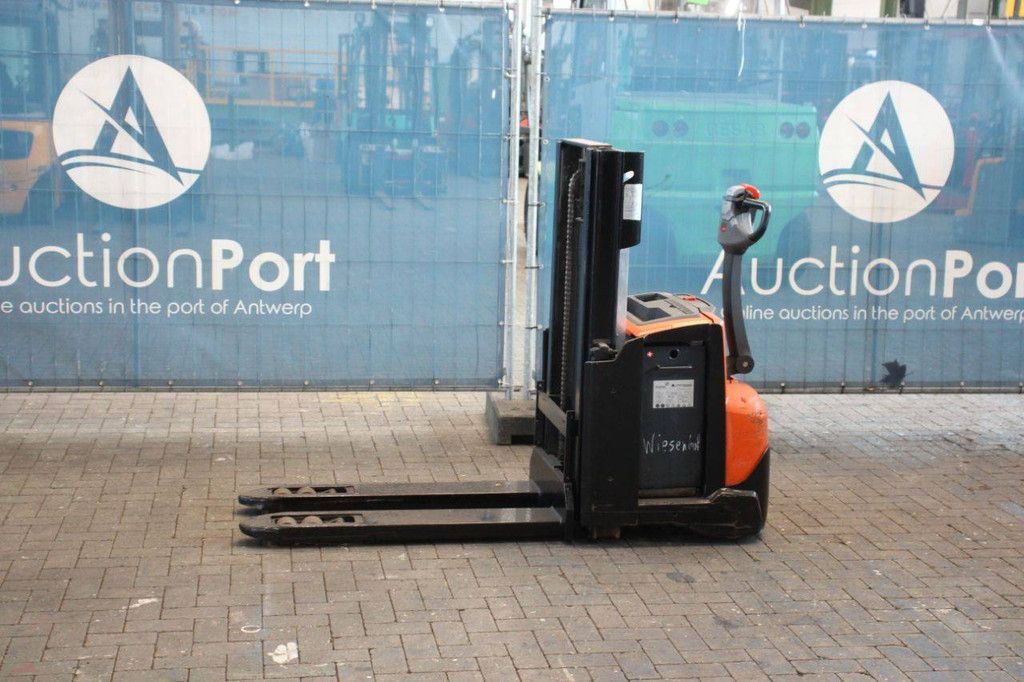 Stapelaar BT SWE140L Elektrisch 2000kg 2015