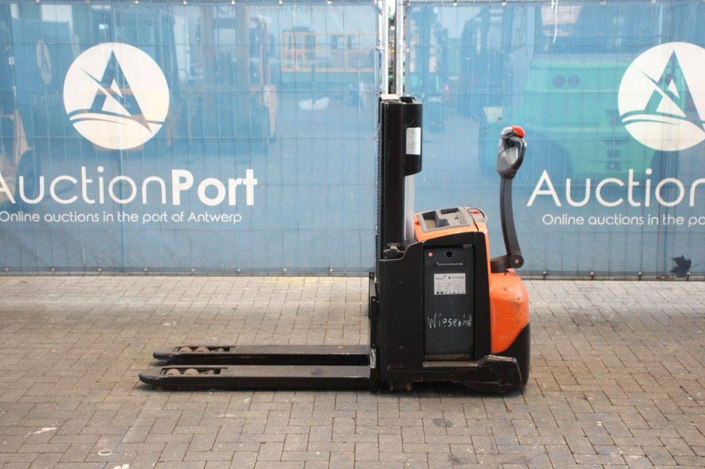 Stapelaar BT SWE140L Elektrisch 2000kg 2015