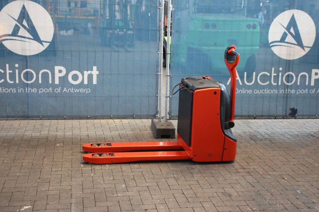 Pallet truck T16 Electric 1600kg 2019
