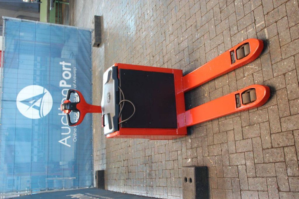 Pallet truck T16 Electric 1600kg 2019