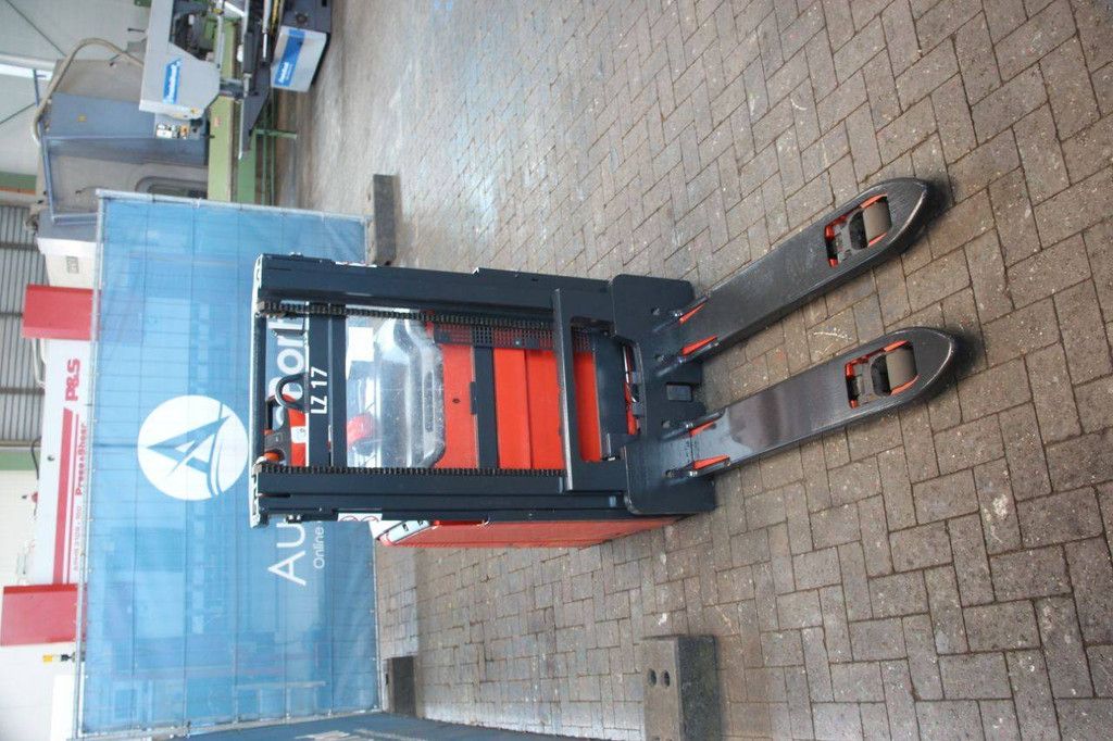 Stacker Linde D12 AP Electric 1200kg 2.01m 2020