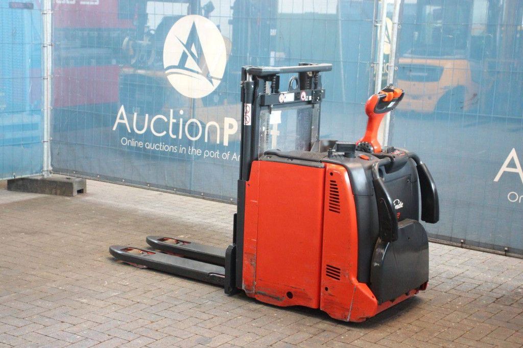 Stacker Linde D12 AP Electric 1200kg 2.01m 2018