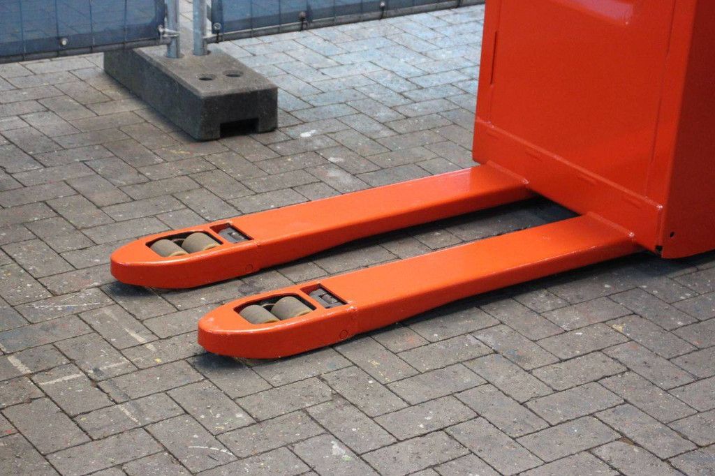 Palletwagen AT T18 Elektrisch