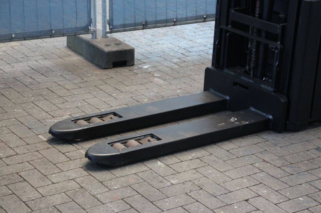 Stapelaar BT SPE200L Elektrisch 2000kg 2016