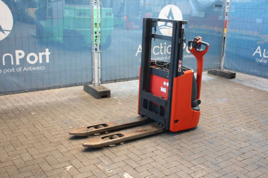 Hochhubwagen Linde L10 Elektro 1000kg 2..0m 2013