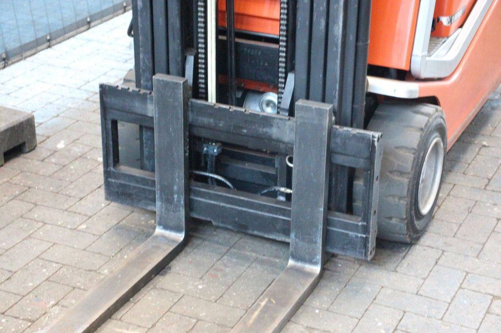 Gabelstapler Toyota CBE 18 T Elektro 1800kg 4,0m 2005