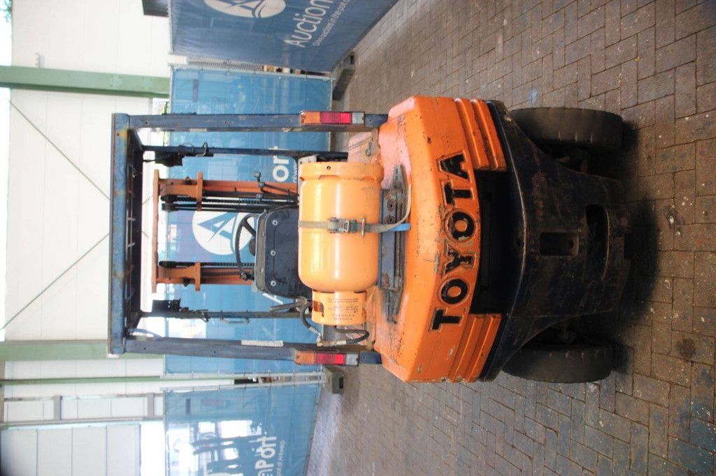 Gabelstapler Toyota 20 Treibgas 2000kg 3,3m