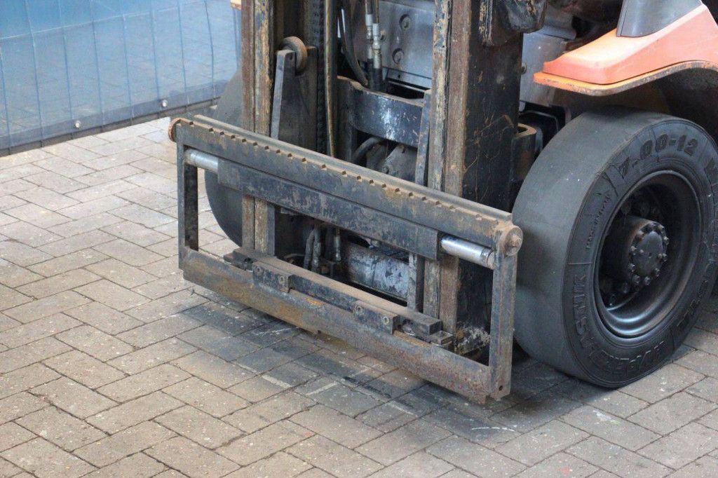 Heftruck Toyota 42-7FGF25 LPG 2500kg 3.7m 2003