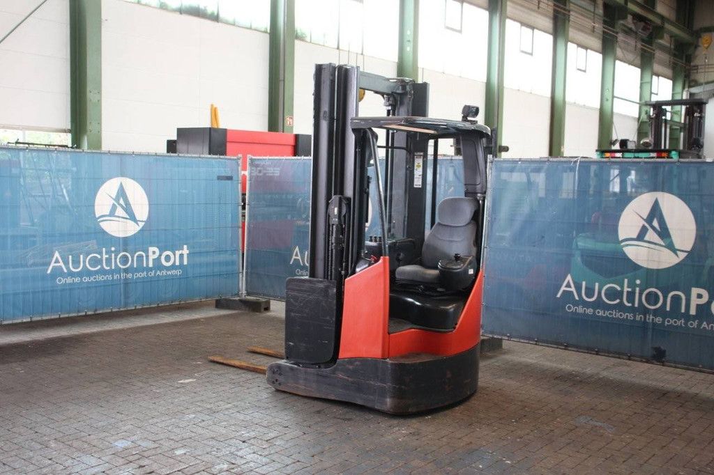 Reach truck Linde R14X-03 Electric 1400kg 6.0m 2012