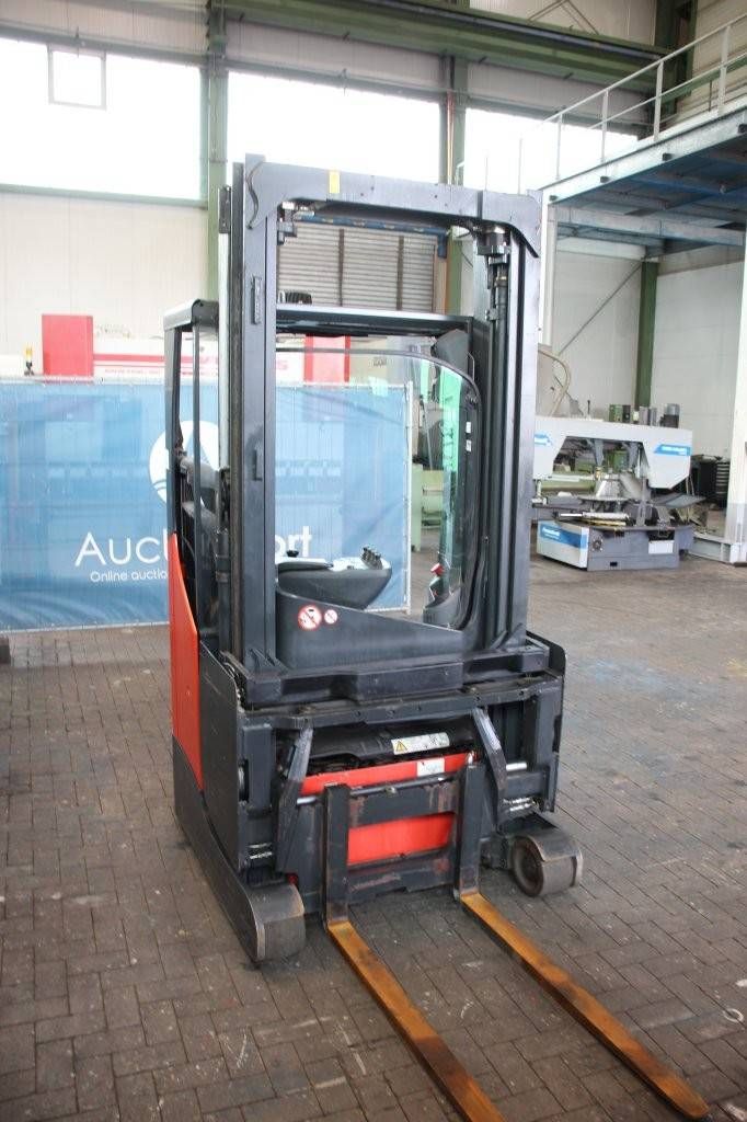 Reach truck Linde R14X-03 Electric 1400kg 6.0m 2012