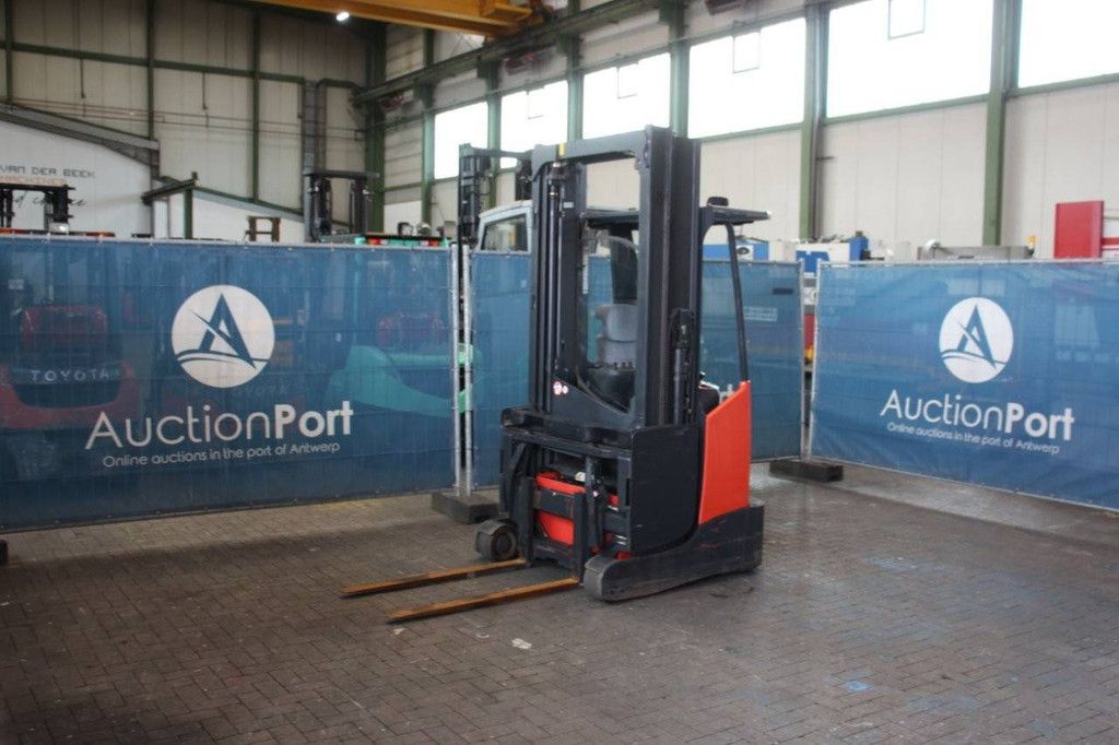 Reach truck Linde R14X-03 Electric 1400kg 6.0m 2012