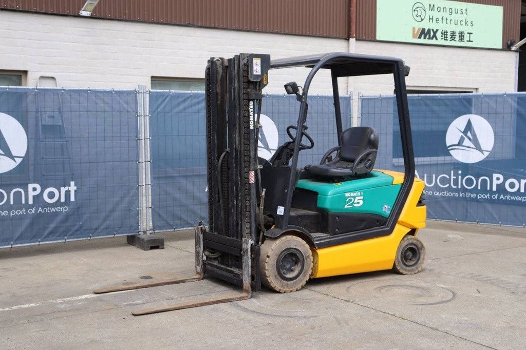Gabelstapler Komatsu FB25H-3R Elektro 2500kg 4,33m