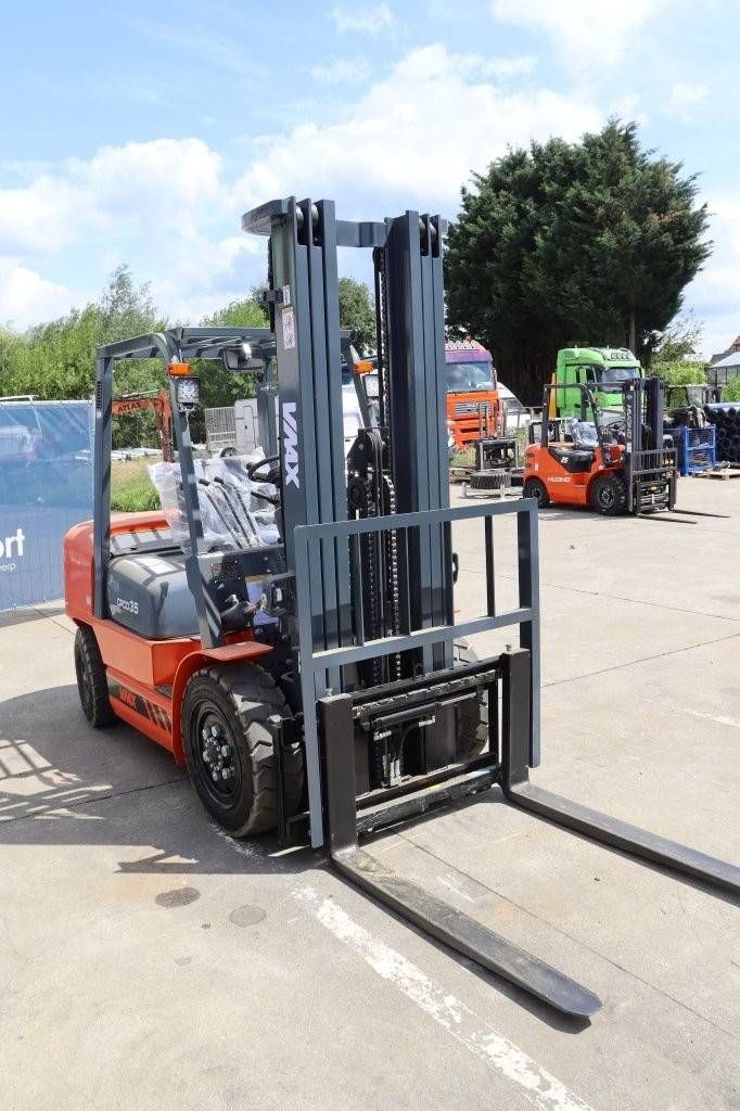 Gabelstapler VMAX CPCD35 Diesel 3500kg 5,5m 2025 Neu