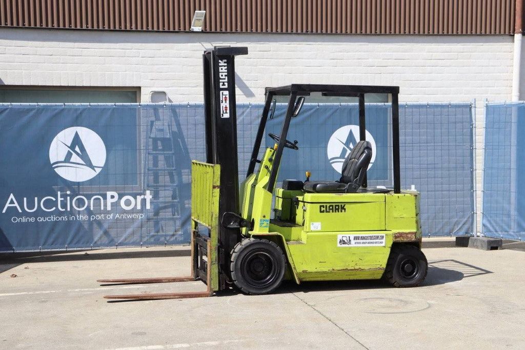 Forklift Clark EPM 25 N Electric 2270kg 4.0m 1988