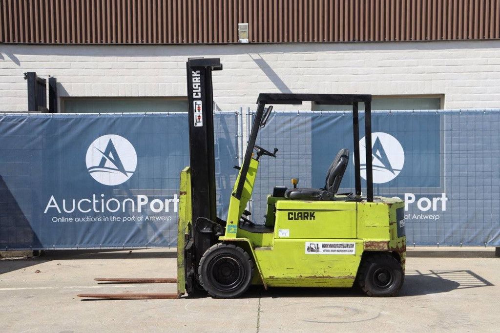 Forklift Clark EPM 25 N Electric 2270kg 4.0m 1988