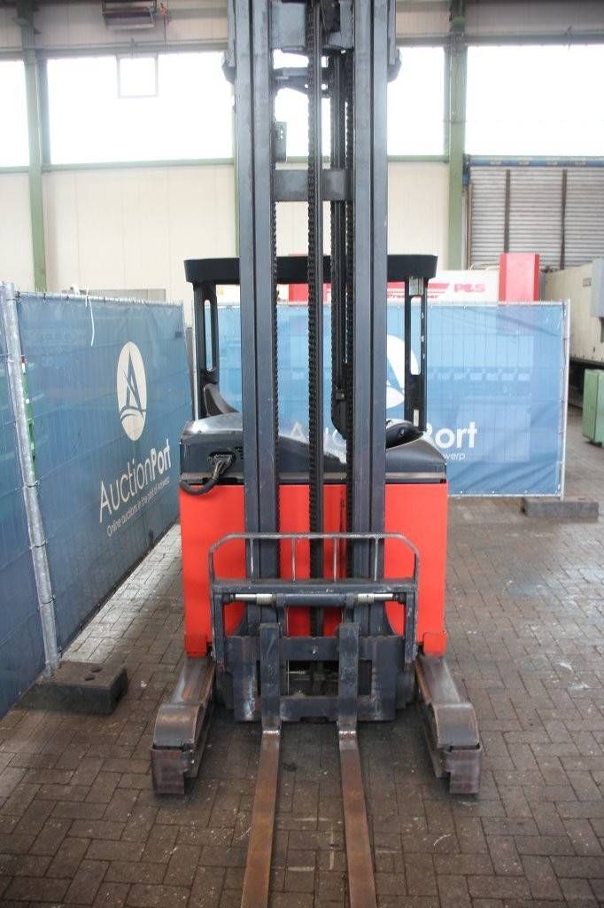 Schubmaststapler Linde R14S Elektro 1400kg 7,29m 2005