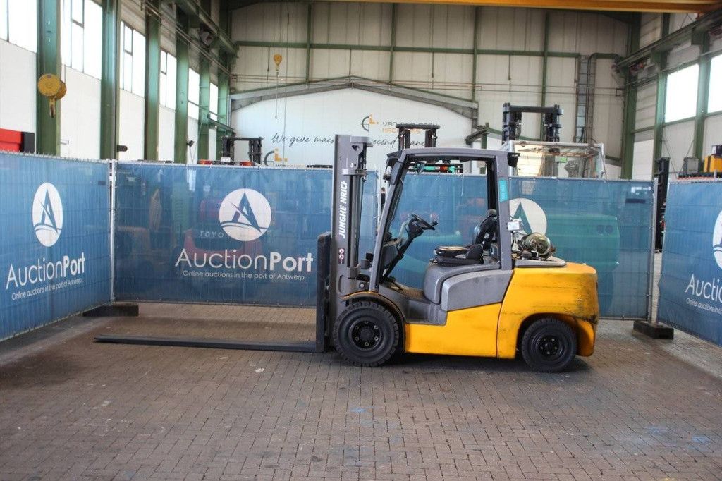 Gabelstapler Jungheinrich TFG 435 Treibgas 3500kg 3,1m 2016