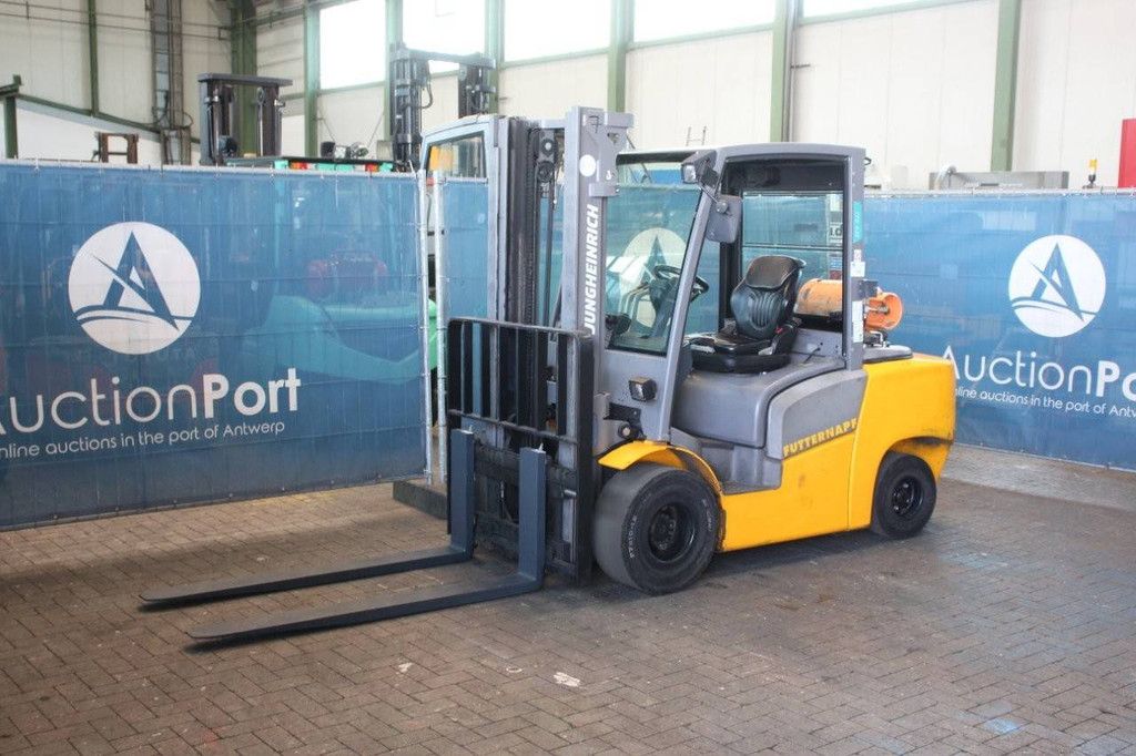 Gabelstapler Jungheinrich TFG 435 Treibgas 3500kg 6,0m 2016