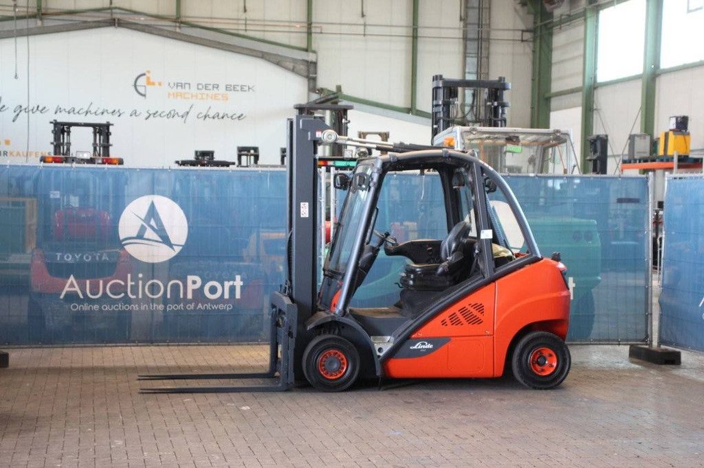 Forklift Linde H25T-02 LPG 2500kg 4.65m 2015