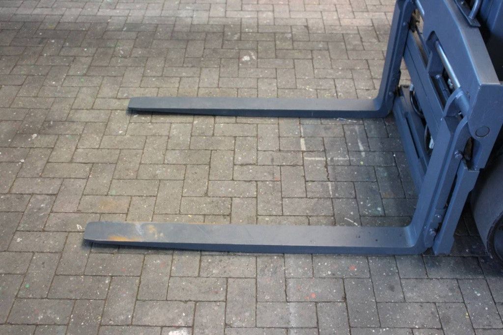 Forklift Linde H25T-02 LPG 2500kg 4.65m 2015
