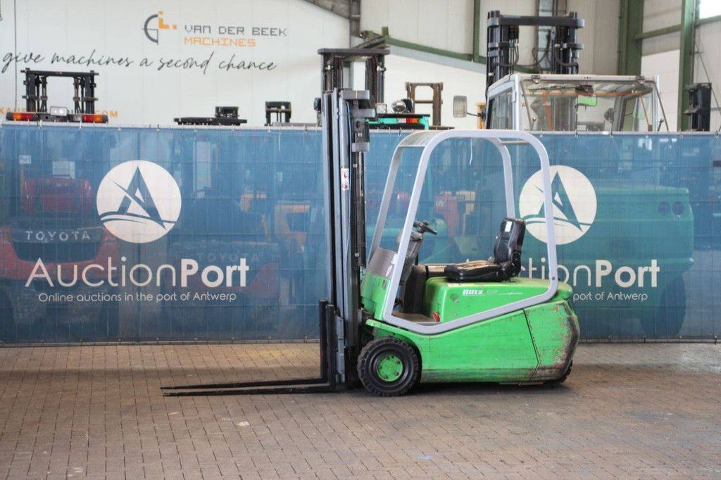 Gabelstapler CESAB Blitz 315 Elektro 1500kg 5,5m 1995