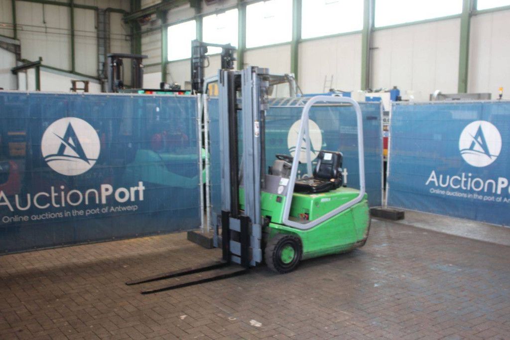 Gabelstapler CESAB Blitz 315 Elektro 1500kg 5,5m 1995