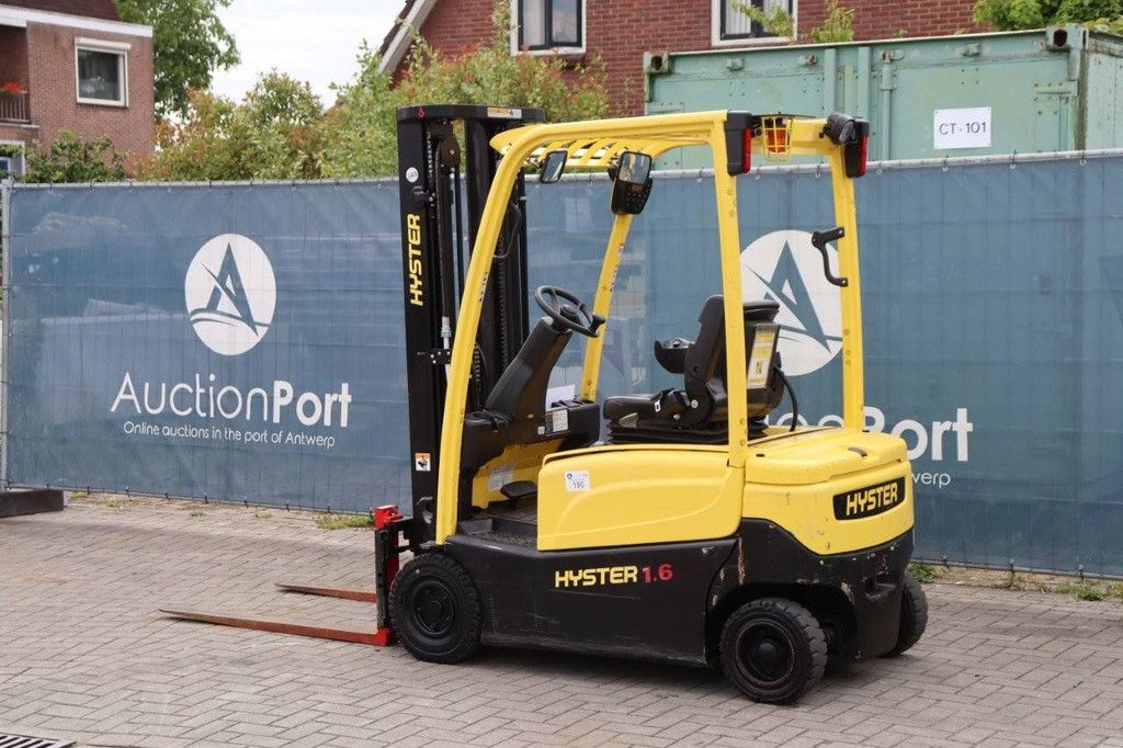 Gabelstapler Hyster J1.6XN MWB Elektro 1470kg 4,9m 2019