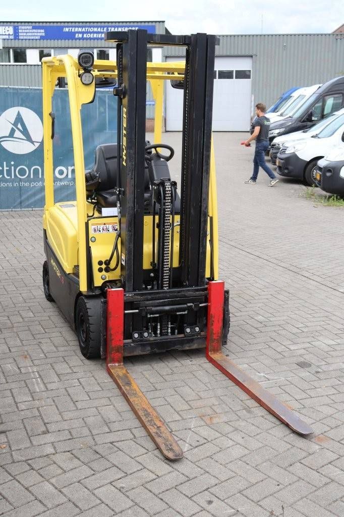 Gabelstapler Hyster J1.6XN MWB Elektro 1470kg 4,9m 2019